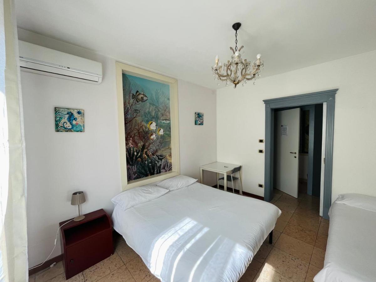 Viale Manzoni Hotel Sassuolo Exterior photo