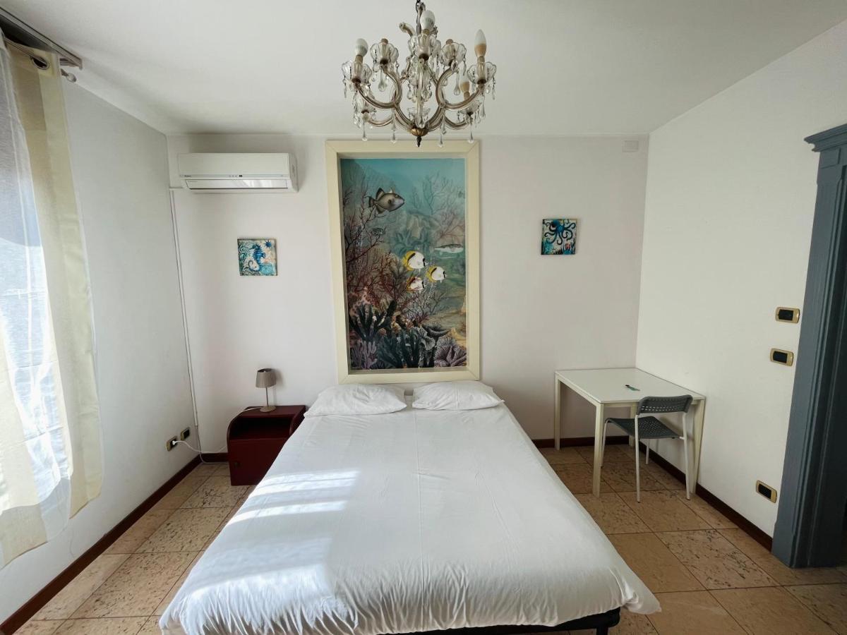 Viale Manzoni Hotel Sassuolo Exterior photo